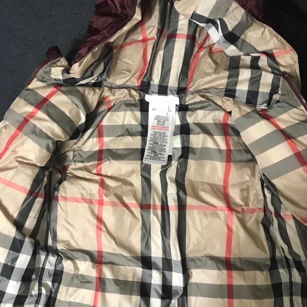Burberry down jacket - Picture 4 of 6